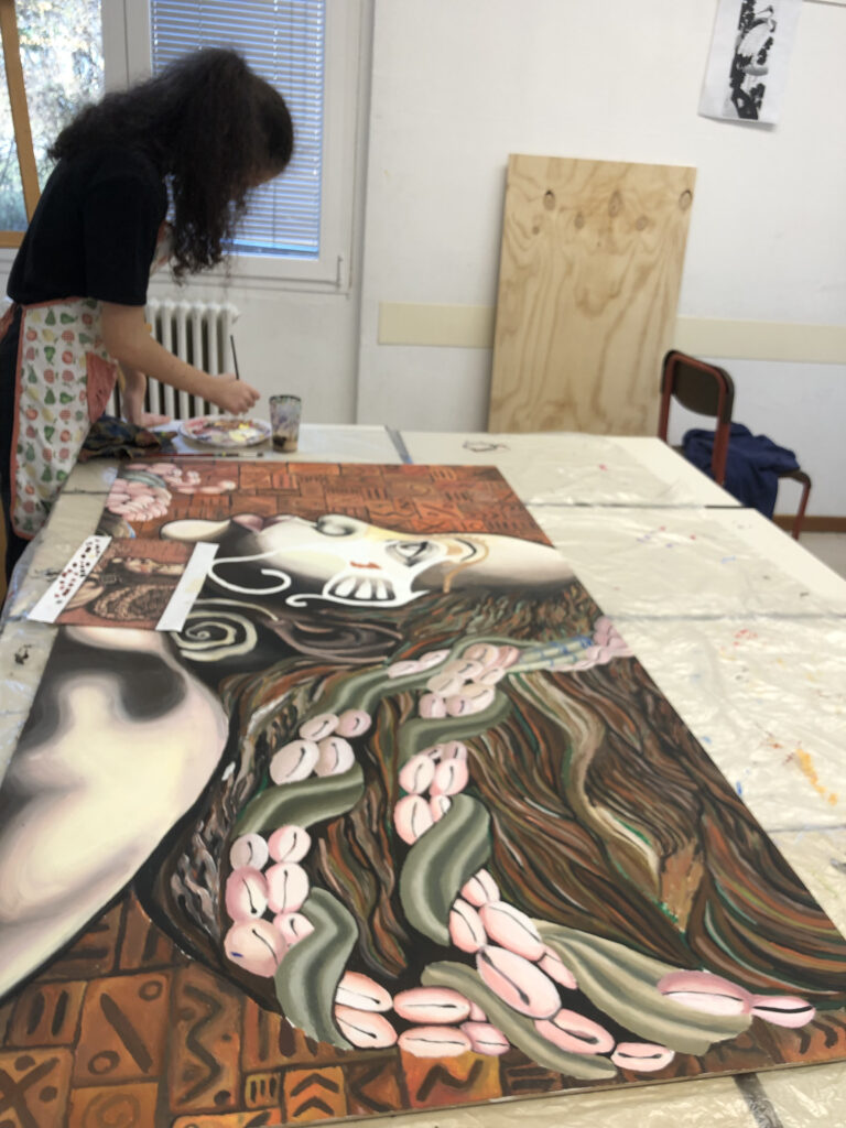 Laboratorio artistico di pittura su tavola e su porte