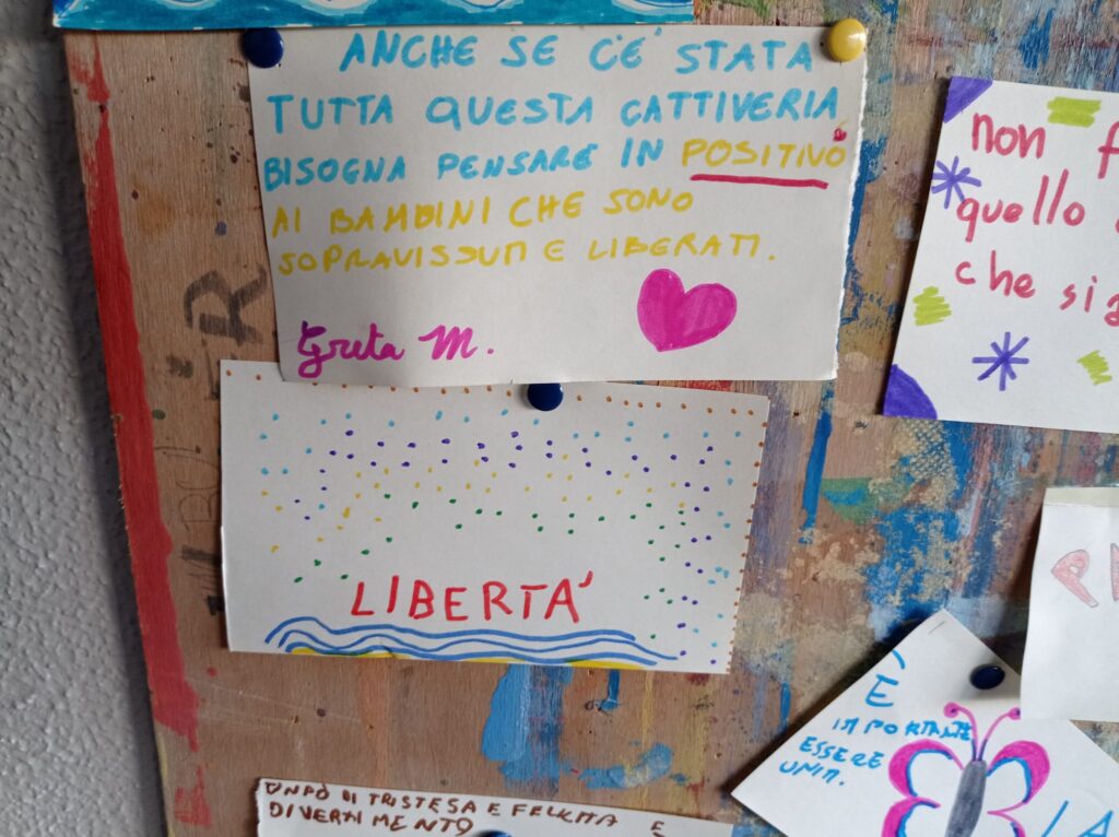 Disegni e poesie dei bambini di Terezin